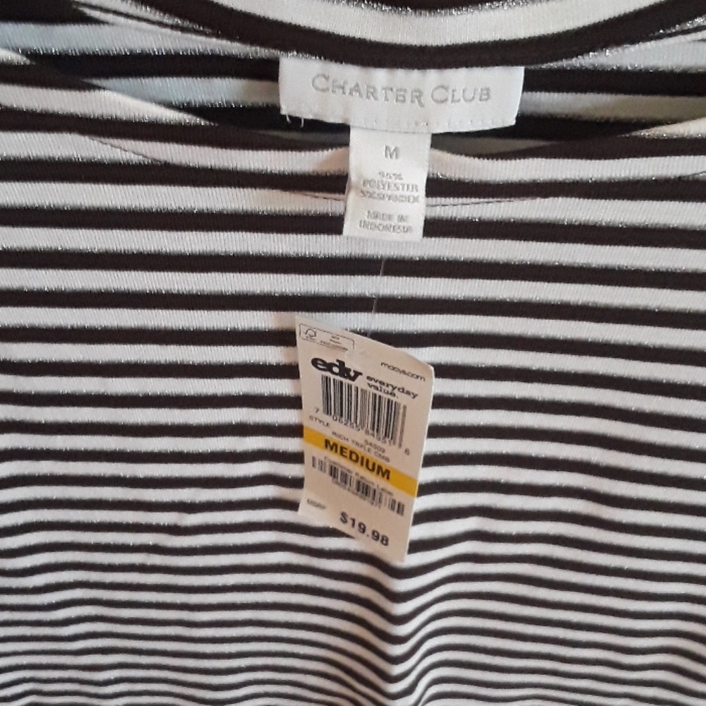 Tee - Picture 3 of 4